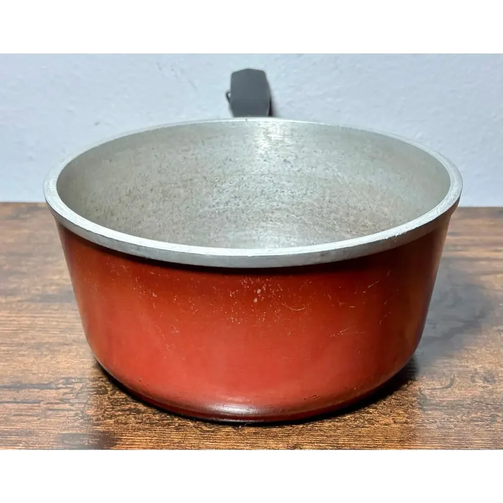Vintage Club Aluminum Cookware 2 Quart Brown Saucepan Sauce Pot With Lid